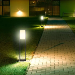 10W LED Bollard Lamp SAMSUNG CHIP Black Body IP65 3000K